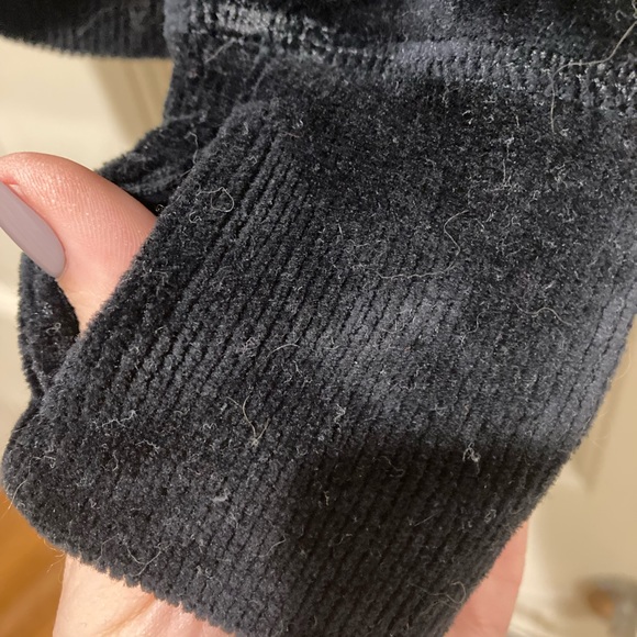 Calia by Carrie Sweater - Picture 5 of 5